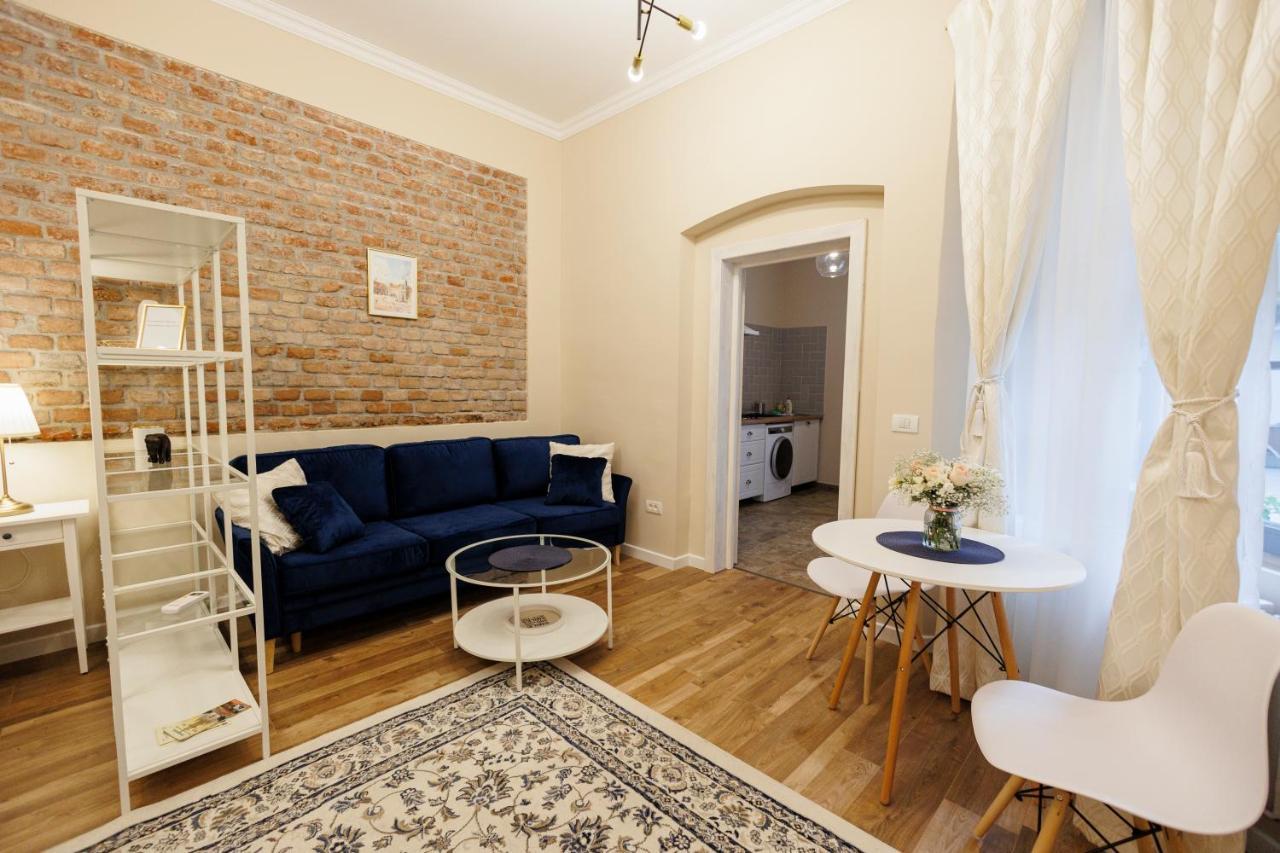 Jolie Flat In The Heart Of The City ทิมิชัวรา ภายนอก รูปภาพ